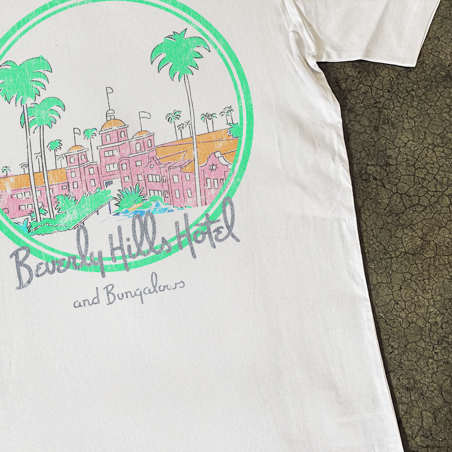 BEVERLY HILLS HOTEL & BUNGALOWS HEAVYWEIGHT WHITE T-SHIRT