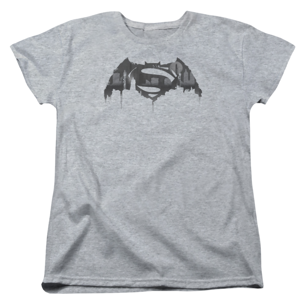 Batman v Superman Cityscape Logo - Women's T-Shirt Style003