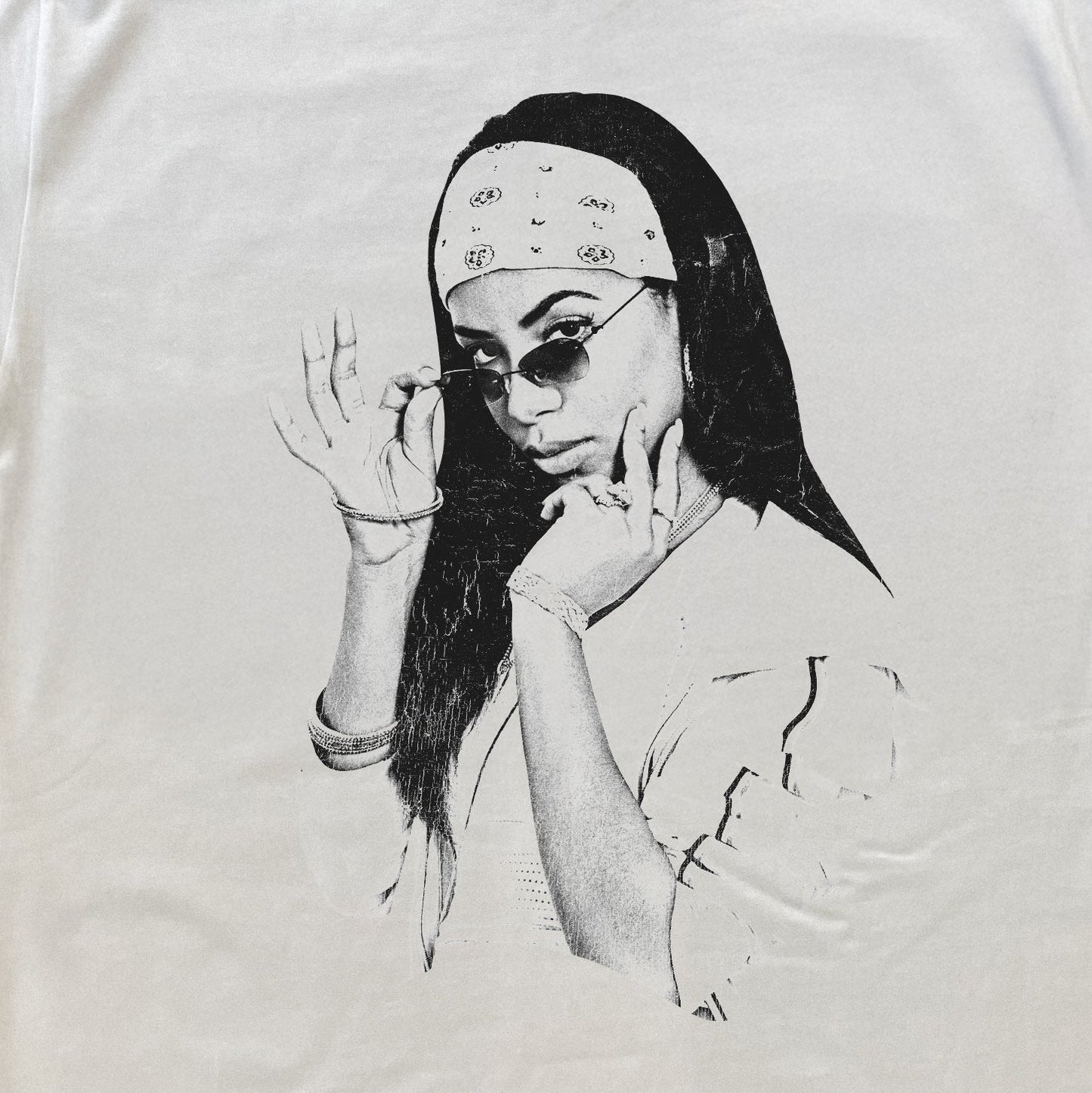 AALIYAH 2001 HEAVYWEIGHT WHITE T-SHIRT