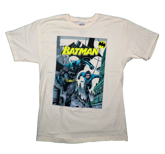 Batman Mens T-Shirt - Blue Batman & Robin Running From Blue City