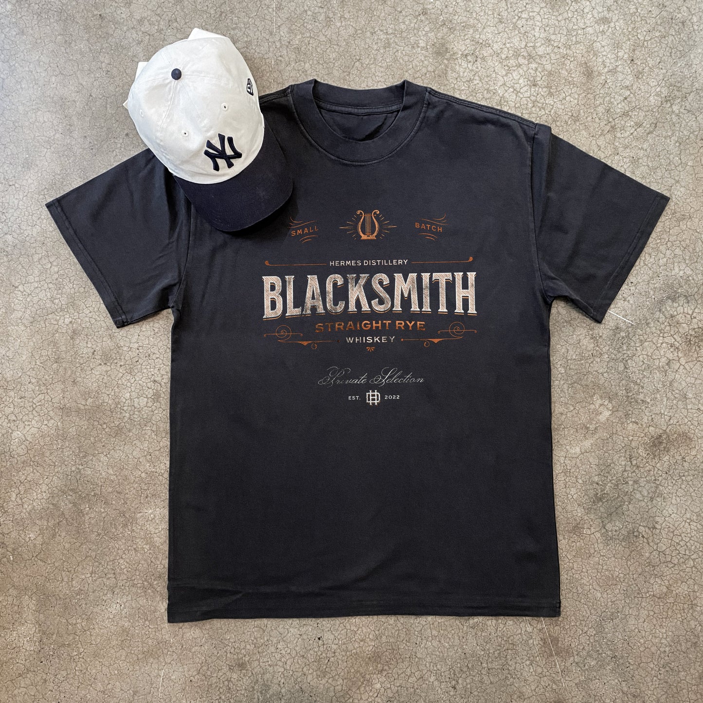 BLACKSMITH WHISKEY HEAVYWEIGHT BLACK T-SHIRT