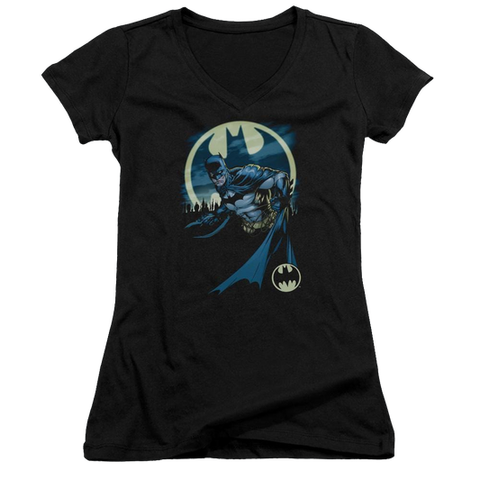 Batman Heed The Call - Juniors V-Neck T-Shirt