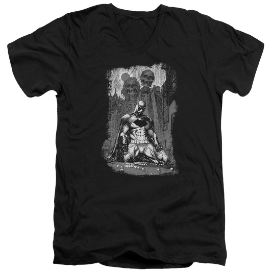 Batman Sketchy Shadows - Men's V-Neck T-Shirt