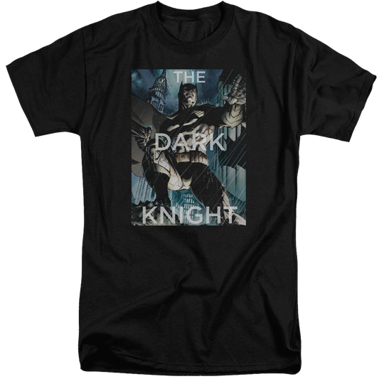 Batman Fighting The Storm - Men's Tall Fit T-Shirt