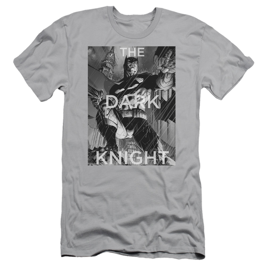 Batman Fighting The Storm - Men's Slim Fit T-Shirt