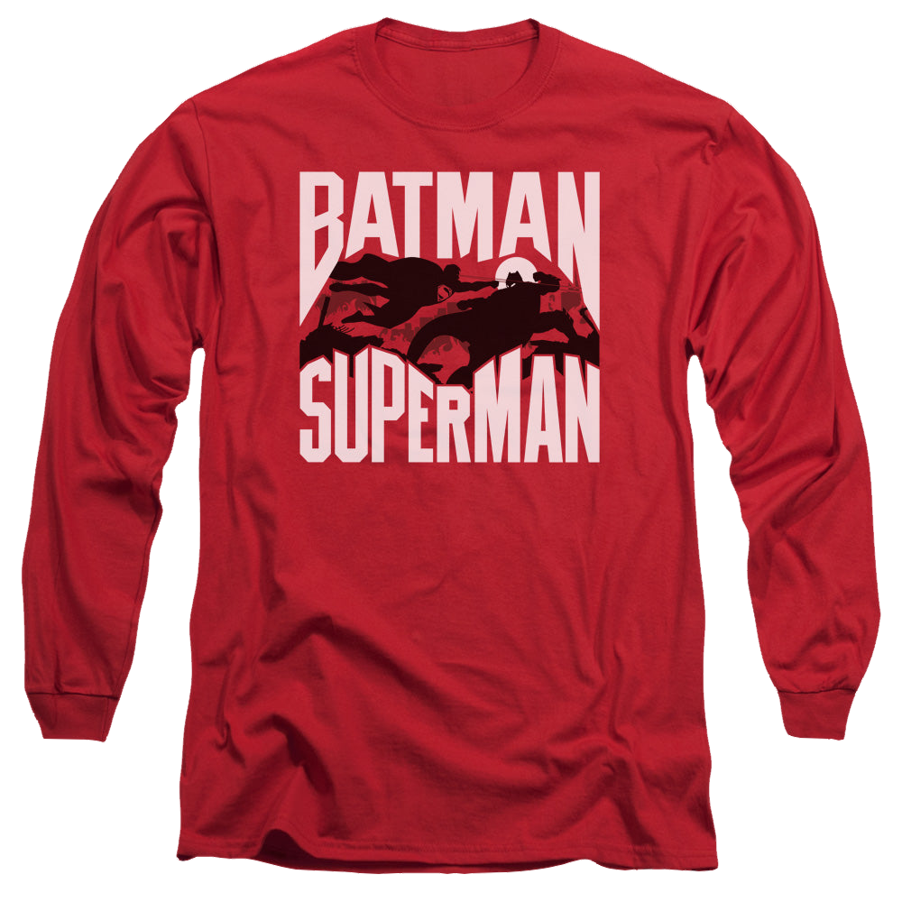 Batman v Superman Silhouette Fight - Men's Long Sleeve T-Shirt