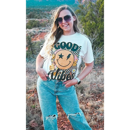 Good Vibes Graphic T-Shirt