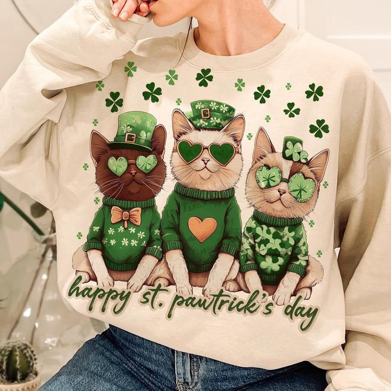 Happy St Pawtrick's Day Sweatshirt, St Pawtrick's Cats Sweatshirt, Funny St Patrick's Sweatshirt, St Patrick's Day Sweatshirt, Irish Shamrock Sweatshirt, Cat lover Sweatshirt,cat Sweatshirt