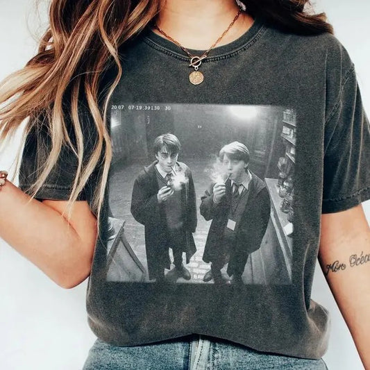 Harry and Ron Smoking Shirt Wizarding Fan Funny 90s Meme Menswear Streetwear Man Casual Shortsleeve Crewneck Tshirt Tops Womenswear Underwear