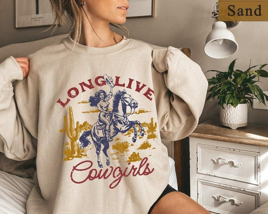 Long Live Cowgirls Shirt, Cowgirl Sweatshirt, Western Graphic Tee, Rodeo Shirts, Country Girl Hoodie, Cowgirl Era Howdy Retro Western Shirts