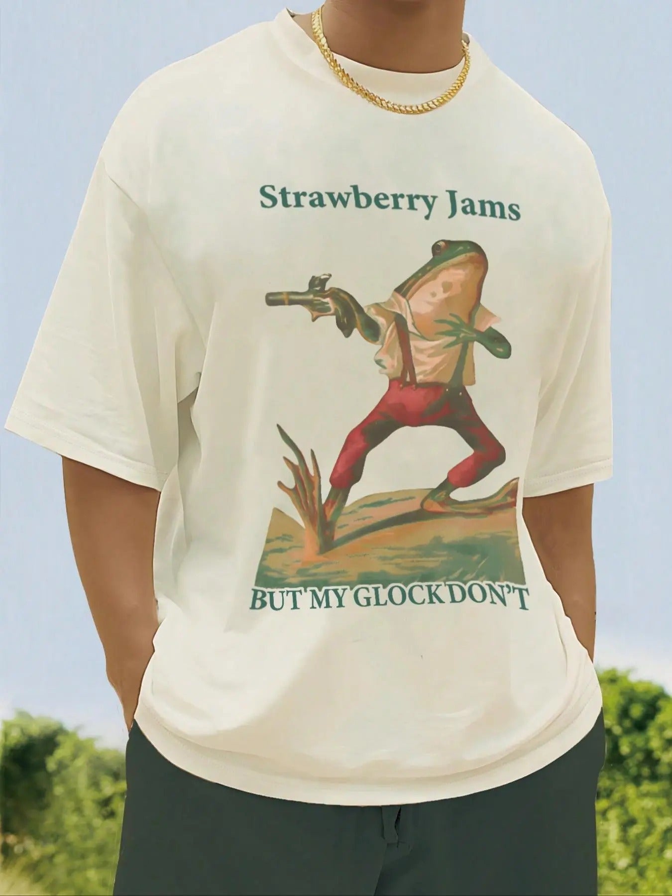 Men's Regular Fit Strawberry Jams But My Glock Don't T-Shirt, Casual Funny Graphic Round Neck Tee for Summer, Fashion Men's Top for Daily Wear