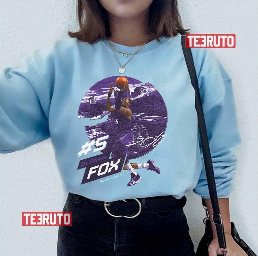 Round Design De'aaron Fox City Emblem Unisex T-Shirt Hoodie, Sweatshirt | VibeTeeNation.com (Image 2)