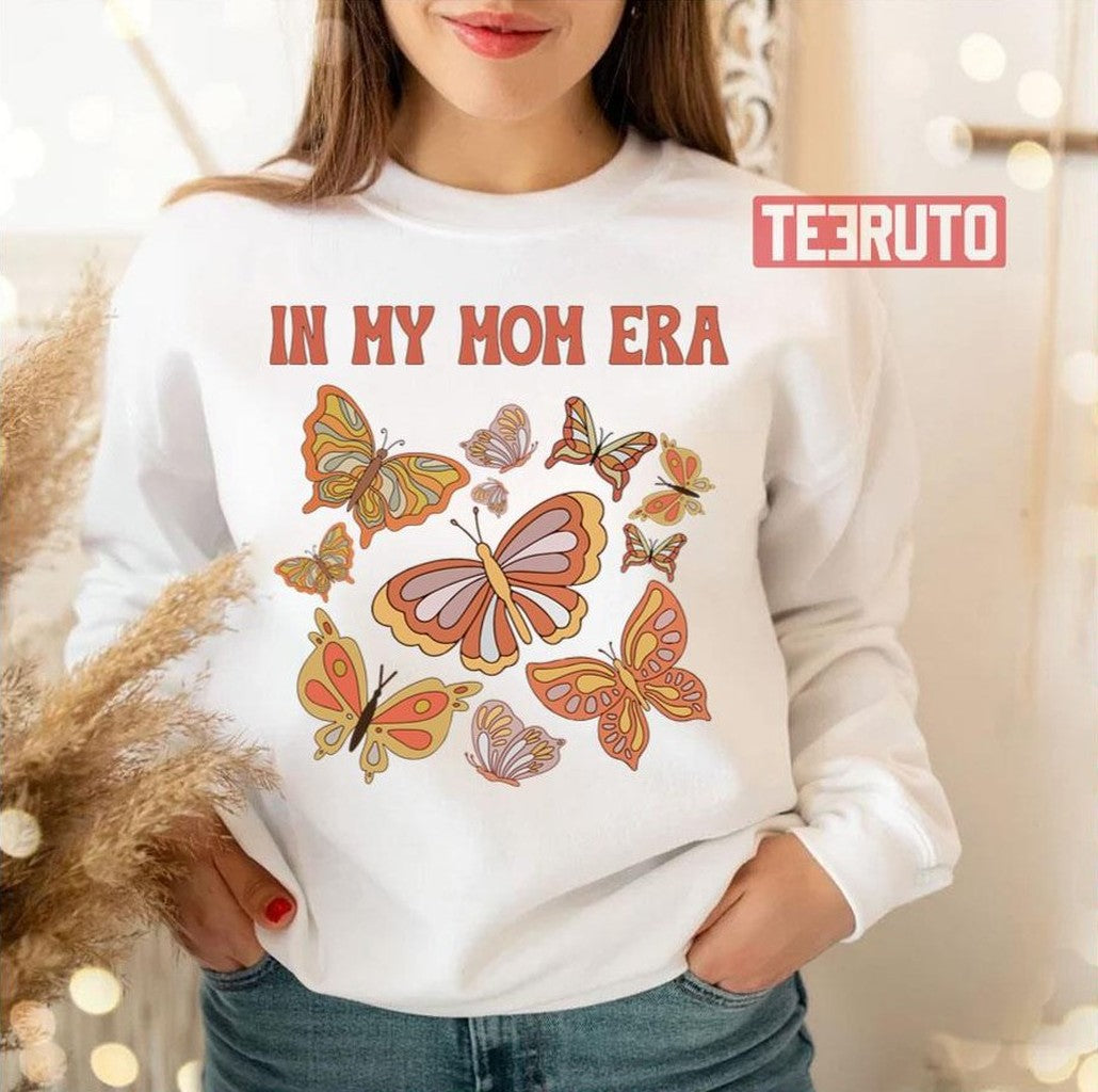 Mom Era Butterfly Mothers Day Gift For Cool Mom Mystical Butterflies Birthday Gift Unisex T-Shirt Hoodie,... (Image 3)