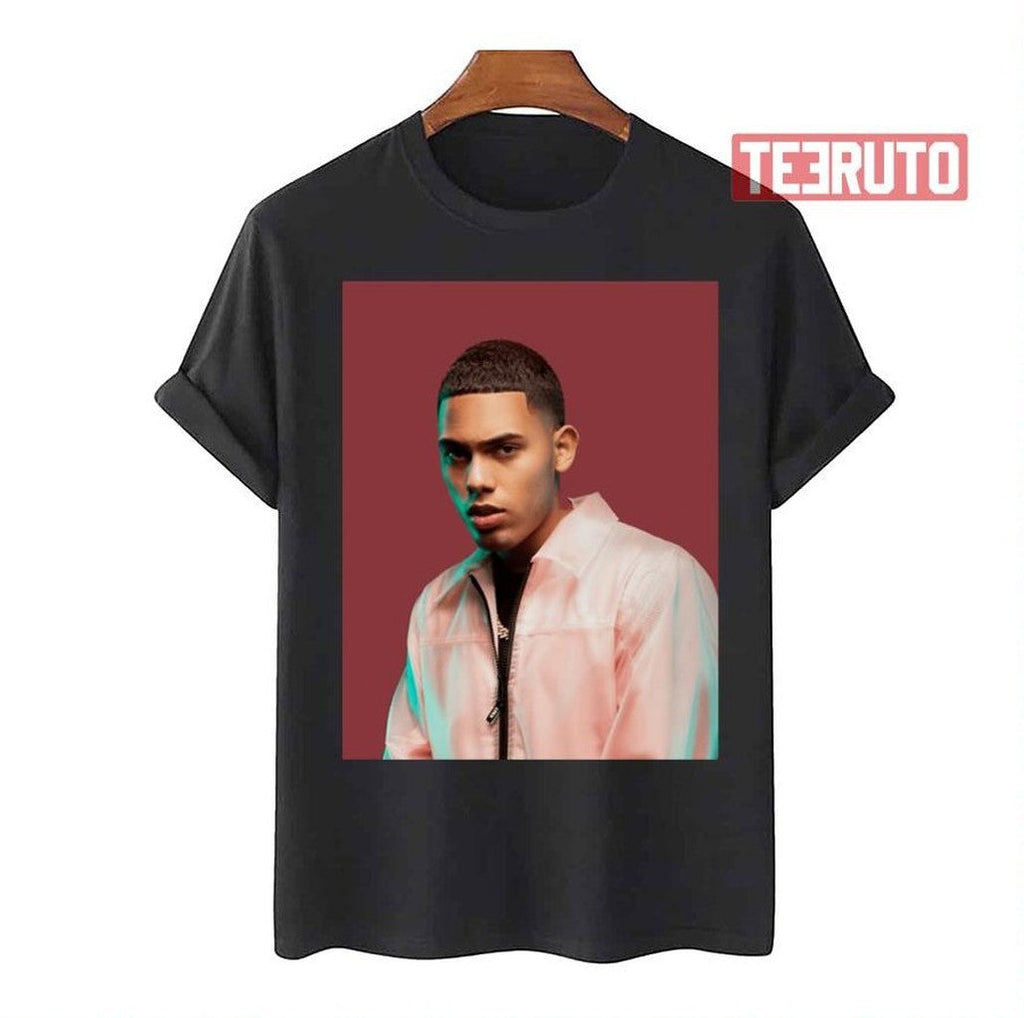 Myke Towers Whiskey Y Coco Unisex T-Shirt Hoodie, Sweatshirt | VibeTeeNation.com (Image 1)