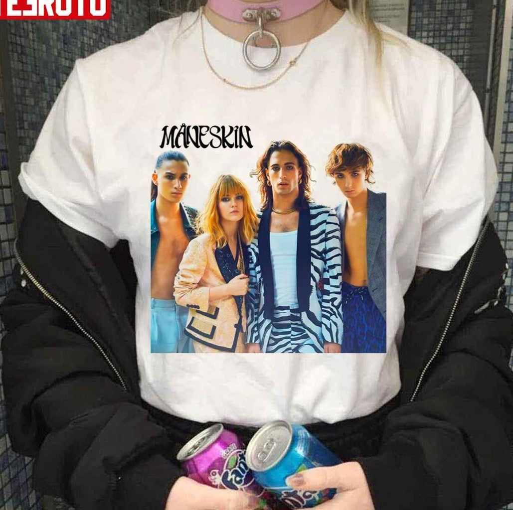 Pop Rock Funk Rock Band Maneskin Unisex T-shirt Hoodie, Sweatshirt | VibeTeeNation.com (Image 1)