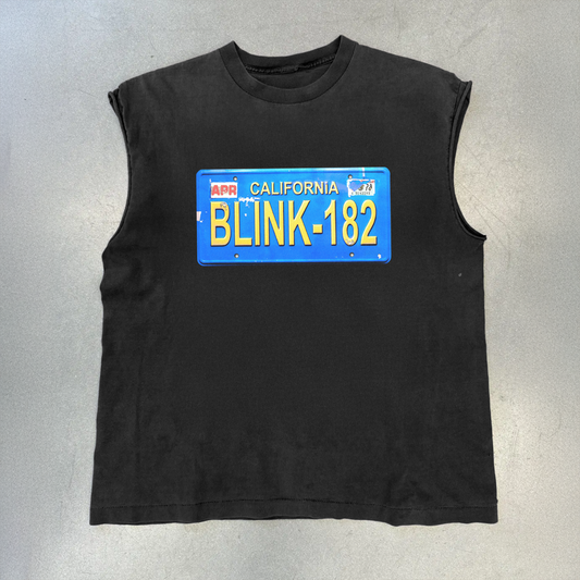 CALIFORNIA BLINK 'LICENSE PLATE' VINTAGE BLACK CUT-OFF TEE