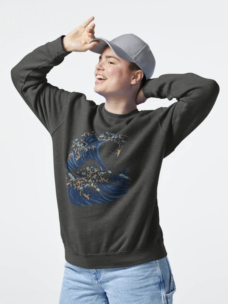 The Great Wave of Pug Classic T-Shirt Hoodie, Sweatshirt | VibeTeeNation.com (Image 4)